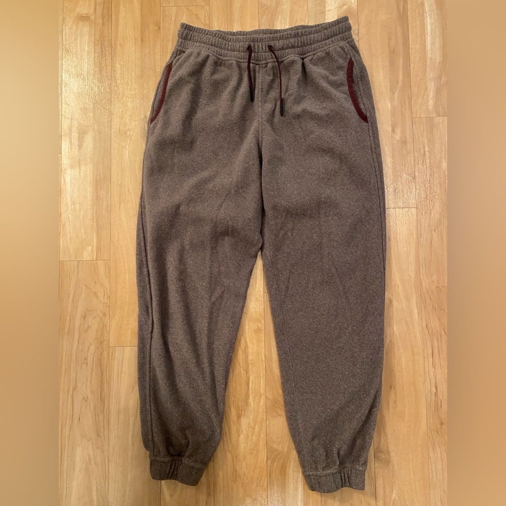 Mountain Hardwear Charcoal Joggers